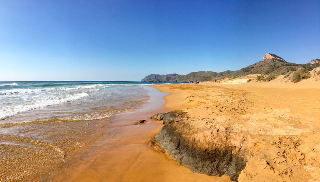 Dunas y playa de Calblanque en Murcia